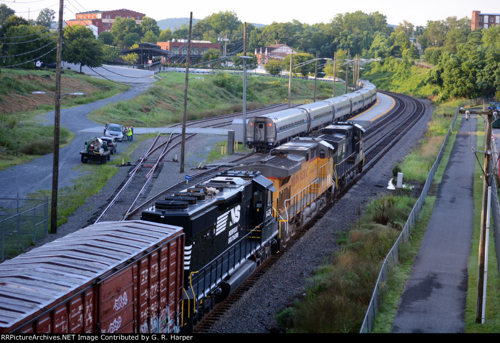 #171(14) in storage at LYH.  NS 13R's head end.